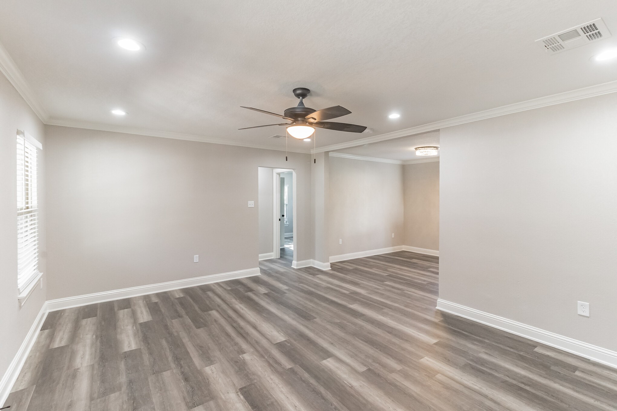 1439 Arizona Avenue Dallas TX 75216