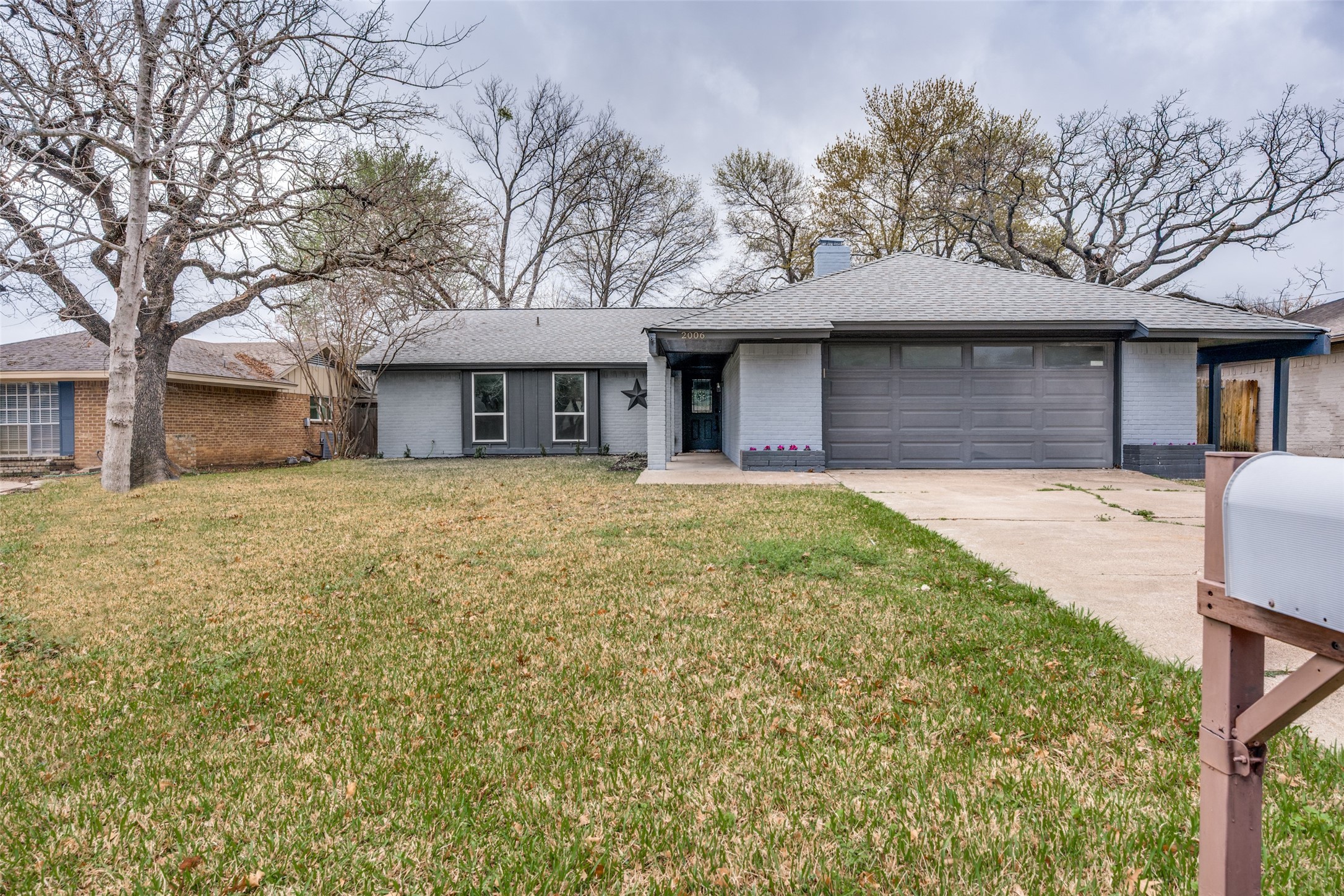2006 Elmridge Drive Arlington TX 76012
