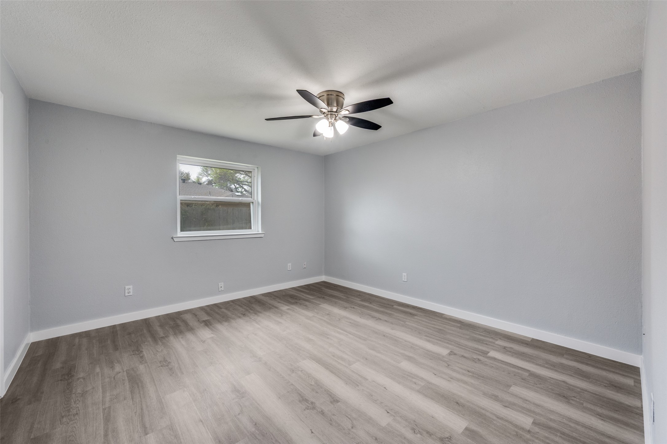 2006 Elmridge Drive Arlington TX 76012