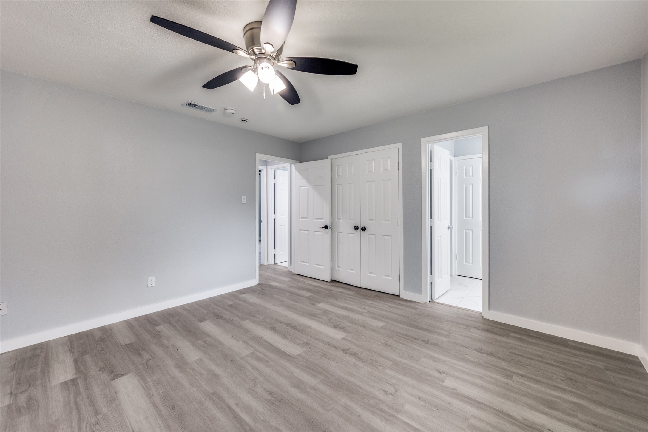 2006 Elmridge Drive Arlington TX 76012