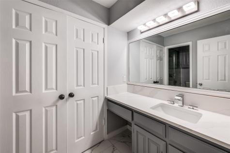 2006 Elmridge Drive Arlington TX 76012