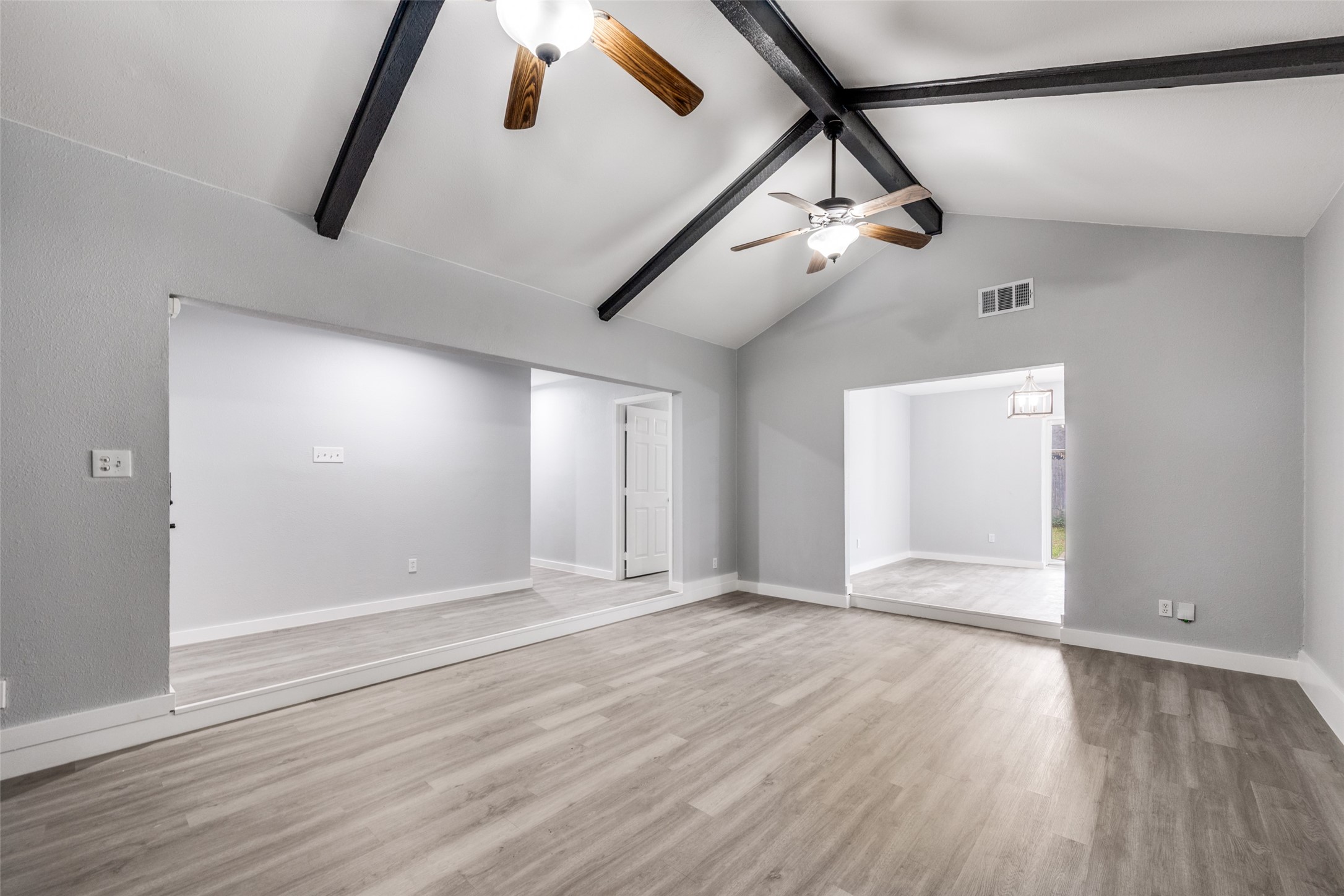 2006 Elmridge Drive Arlington TX 76012