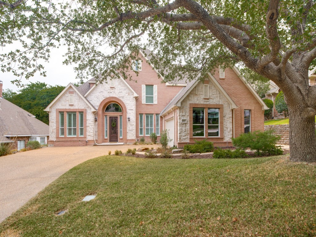 2105 Fairway Vista Drive Mckinney TX 75072