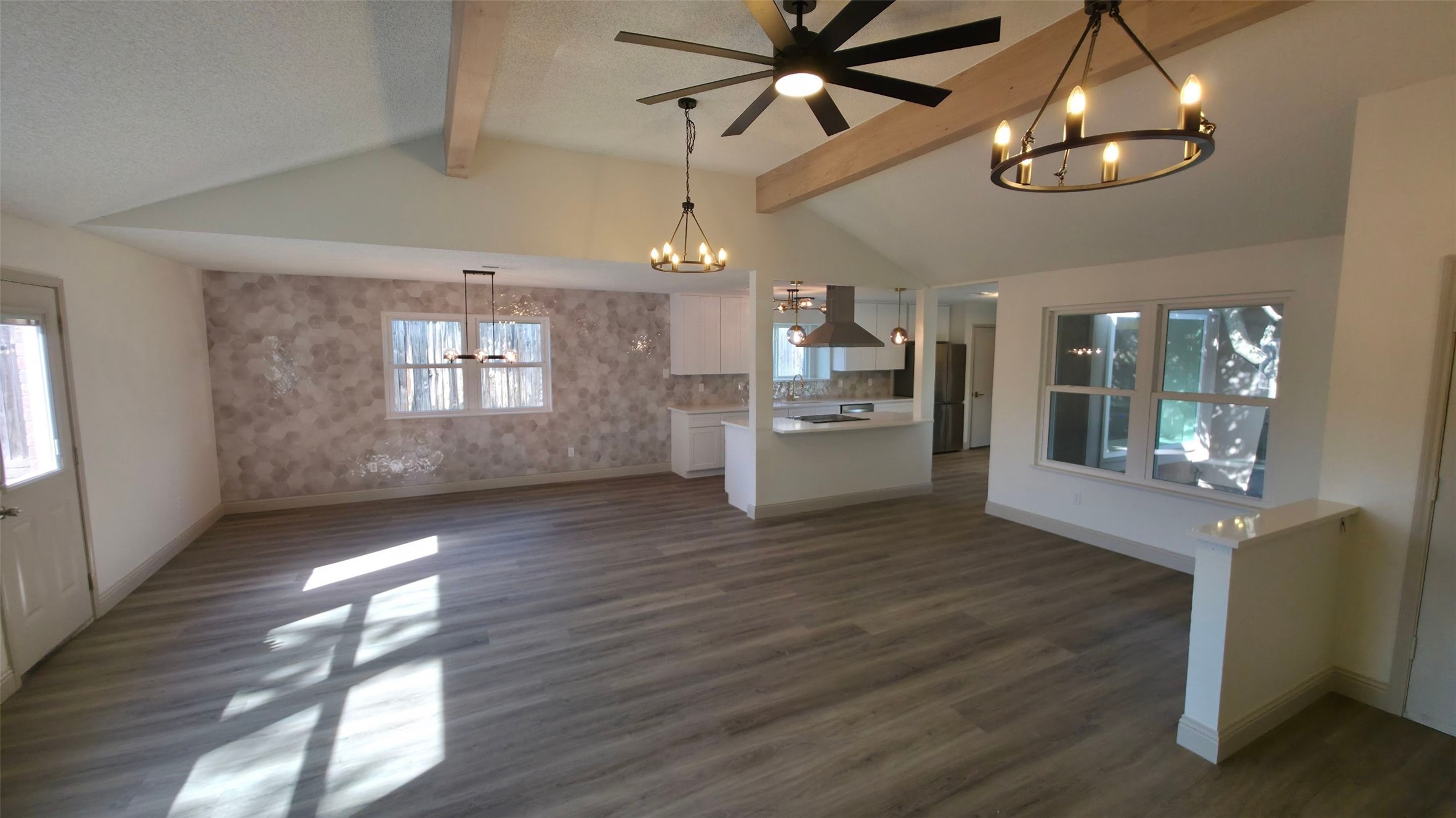 10016 Buffalo Grove Road Fort Worth TX 76108