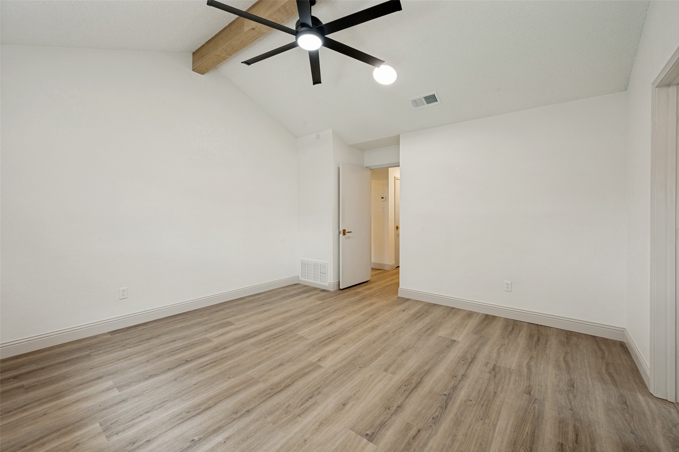 10016 Buffalo Grove Road Fort Worth TX 76108