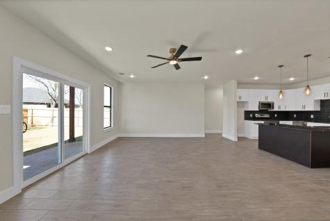 5104 Waterbury Court Granbury TX 76048