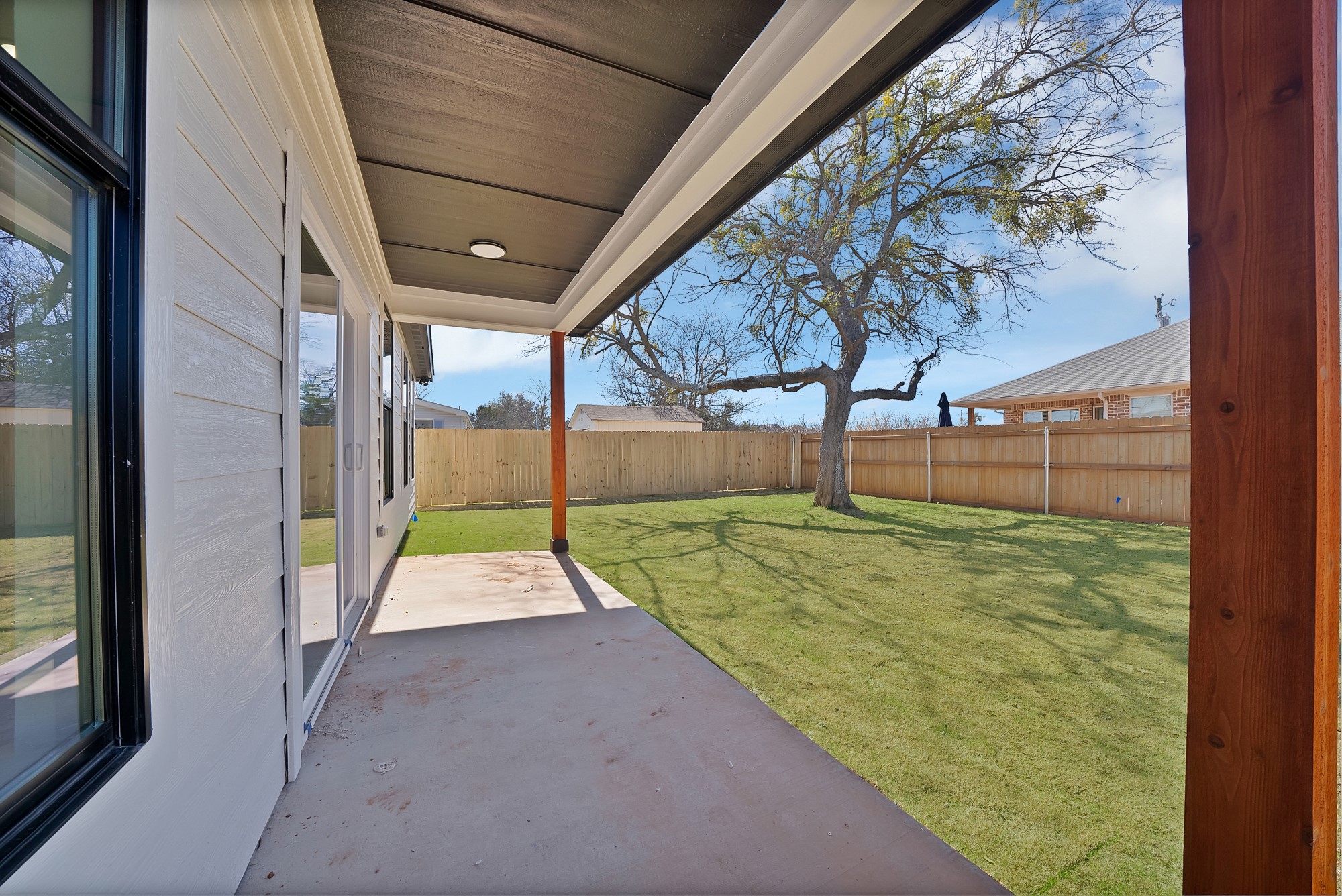 5104 Waterbury Court Granbury TX 76048