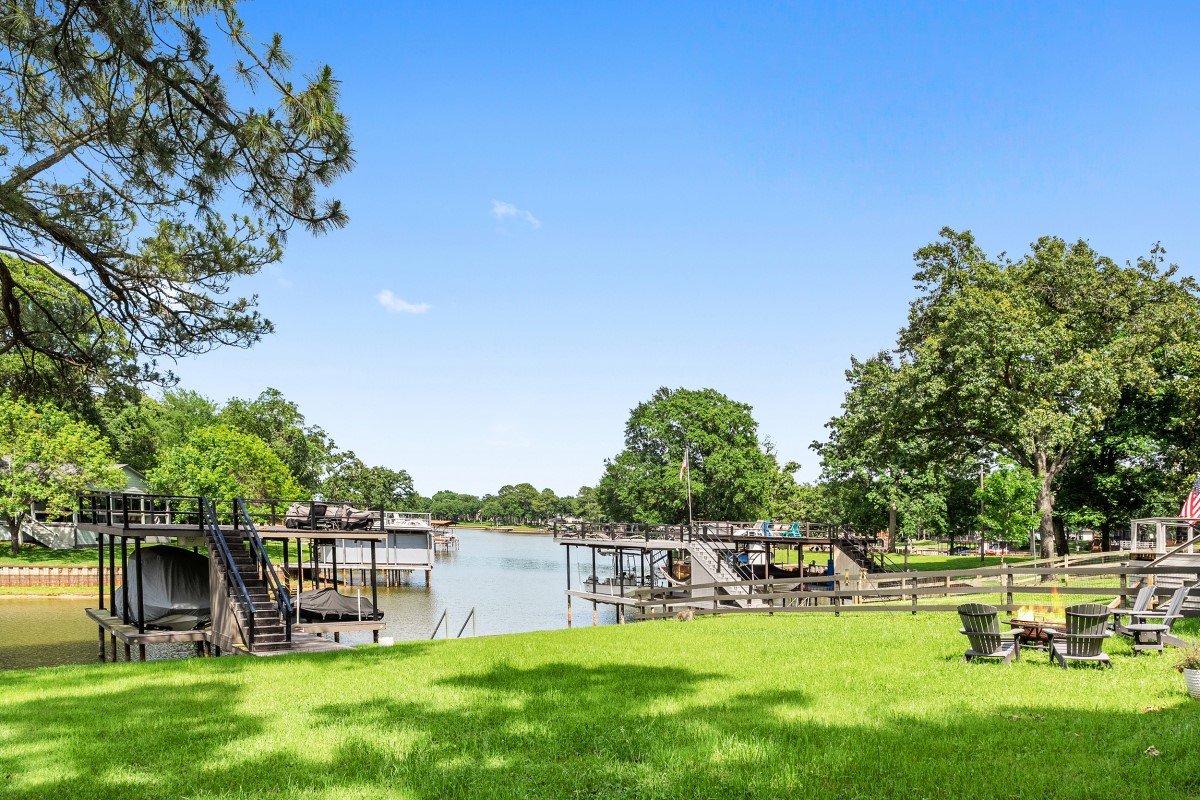 111 Ridgeoak Way Tool TX 75143