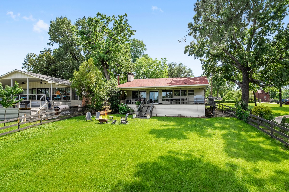 111 Ridgeoak Way Tool TX 75143
