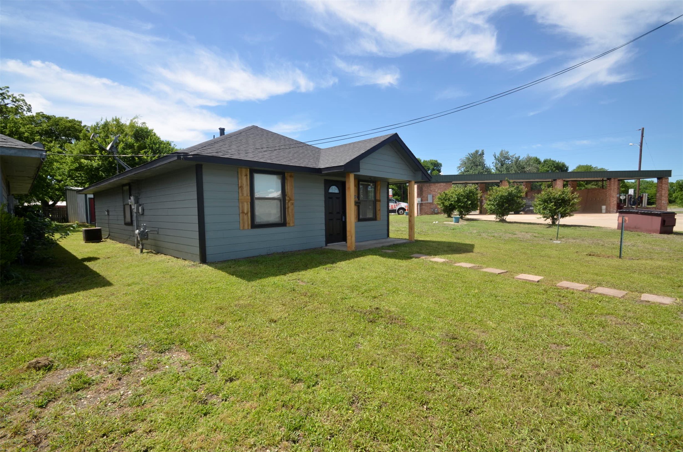 505 15th Street Honey Grove TX 75446