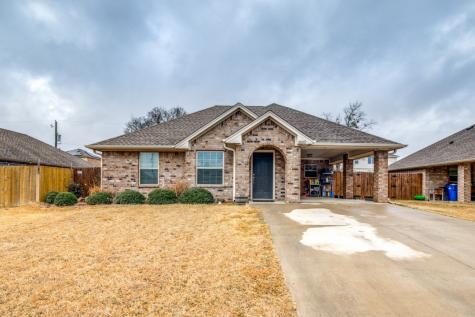 3005 S Cardinal Street Ennis TX 75119