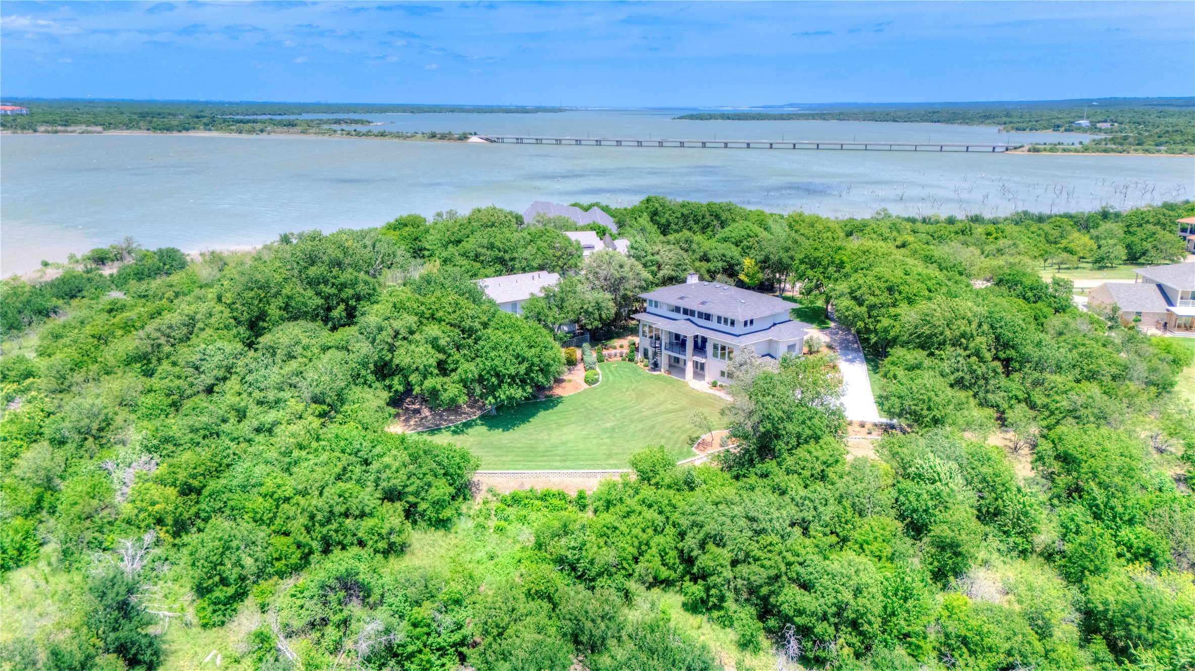 1132 Mallard Pointe Drive Grand Prairie TX 75104