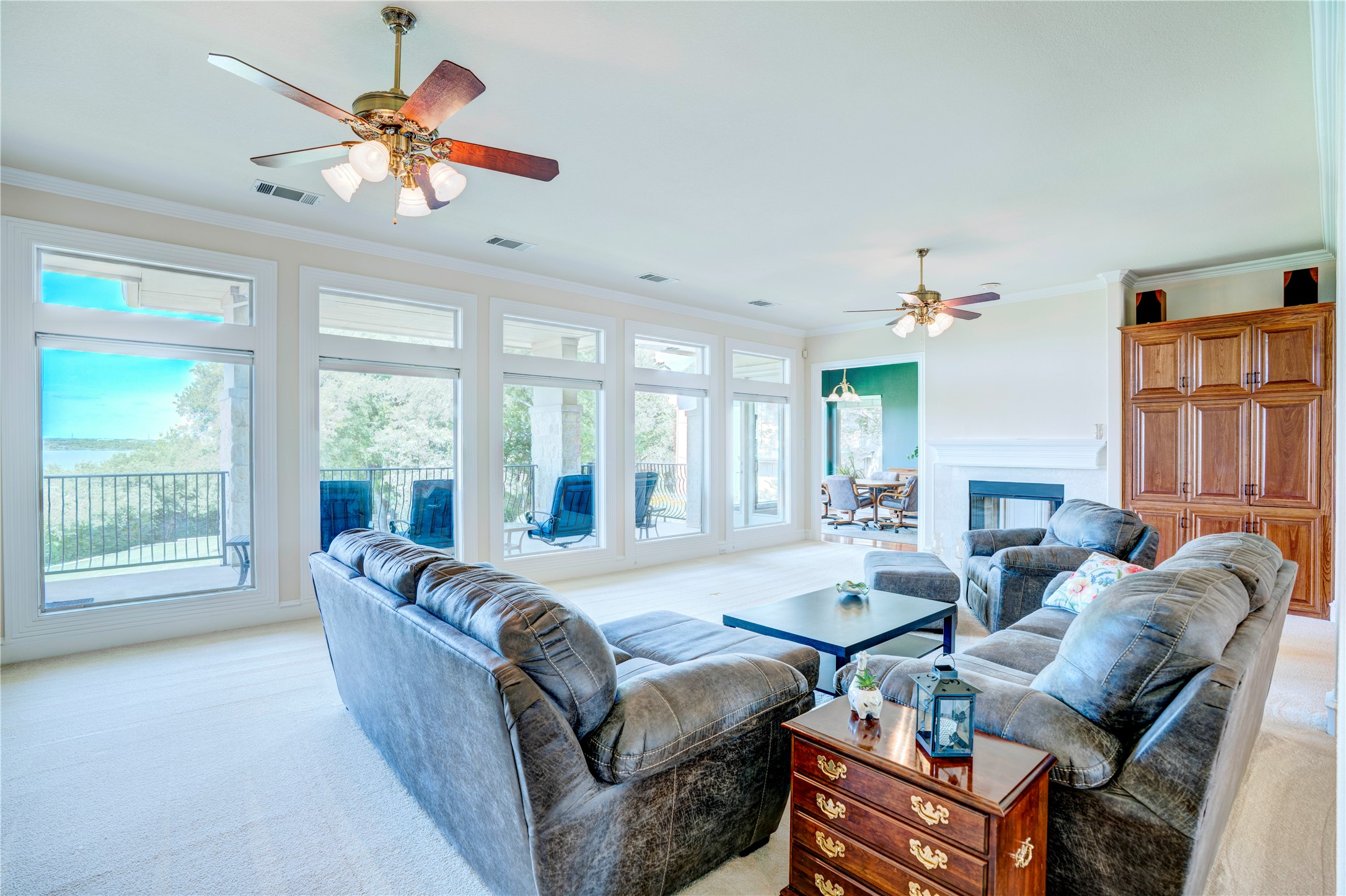 1132 Mallard Pointe Drive Grand Prairie TX 75104