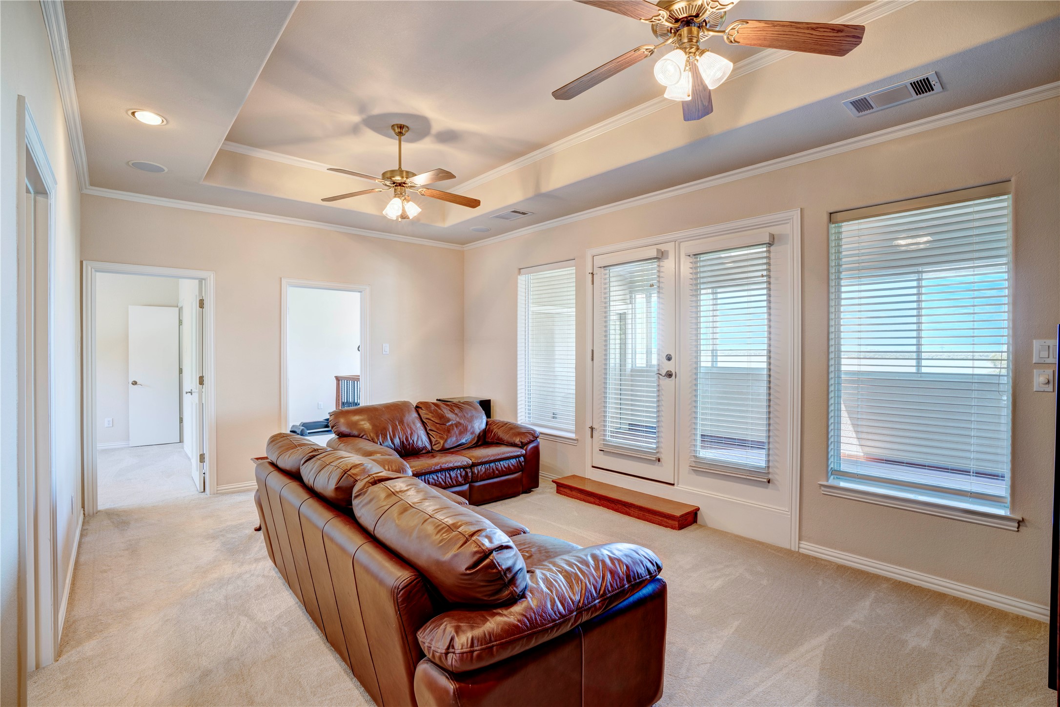 1132 Mallard Pointe Drive Grand Prairie TX 75104