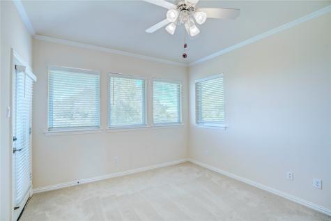 1132 Mallard Pointe Drive Grand Prairie TX 75104