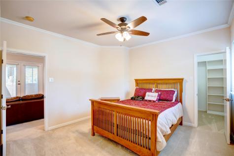 1132 Mallard Pointe Drive Grand Prairie TX 75104