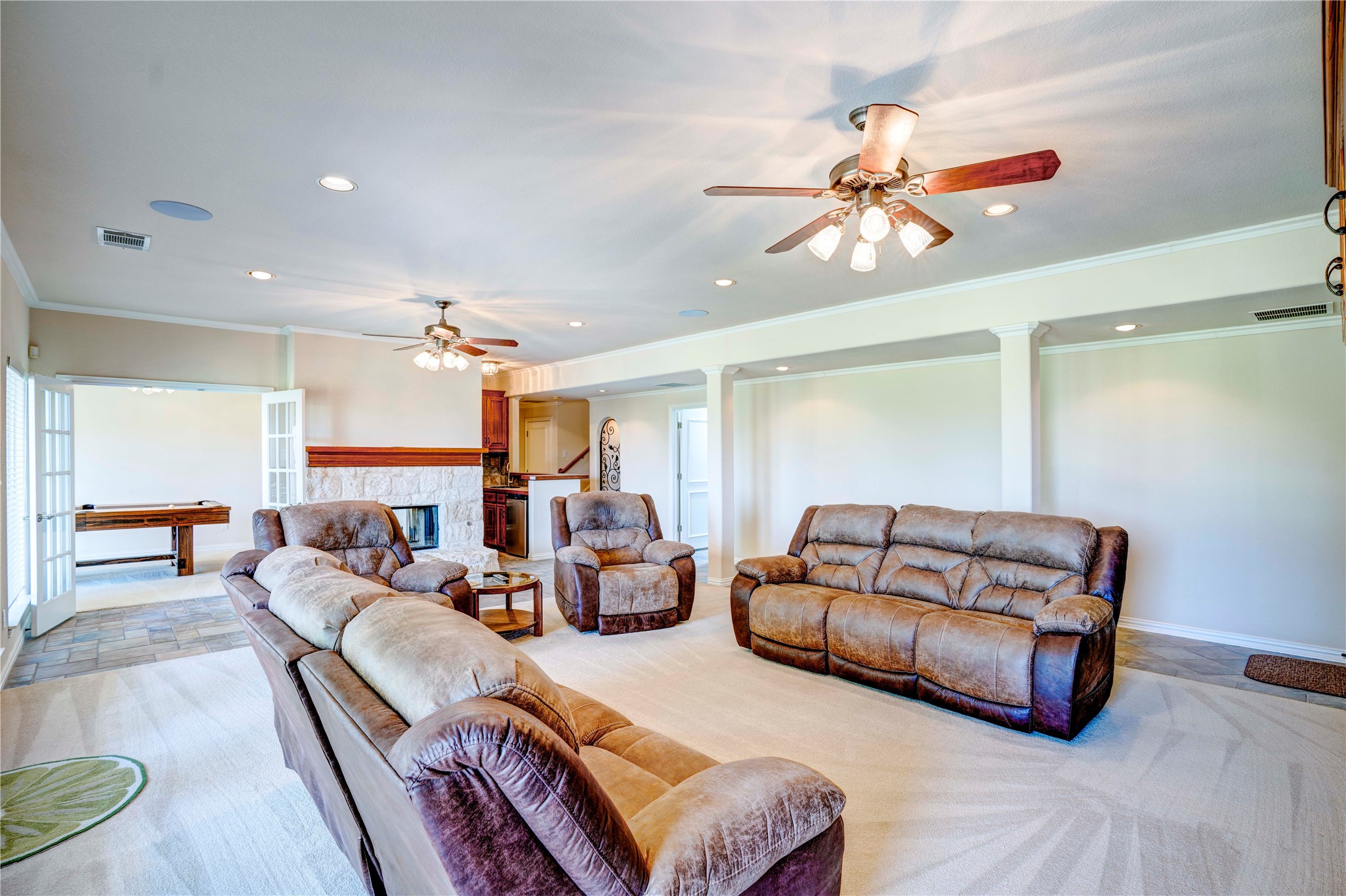1132 Mallard Pointe Drive Grand Prairie TX 75104