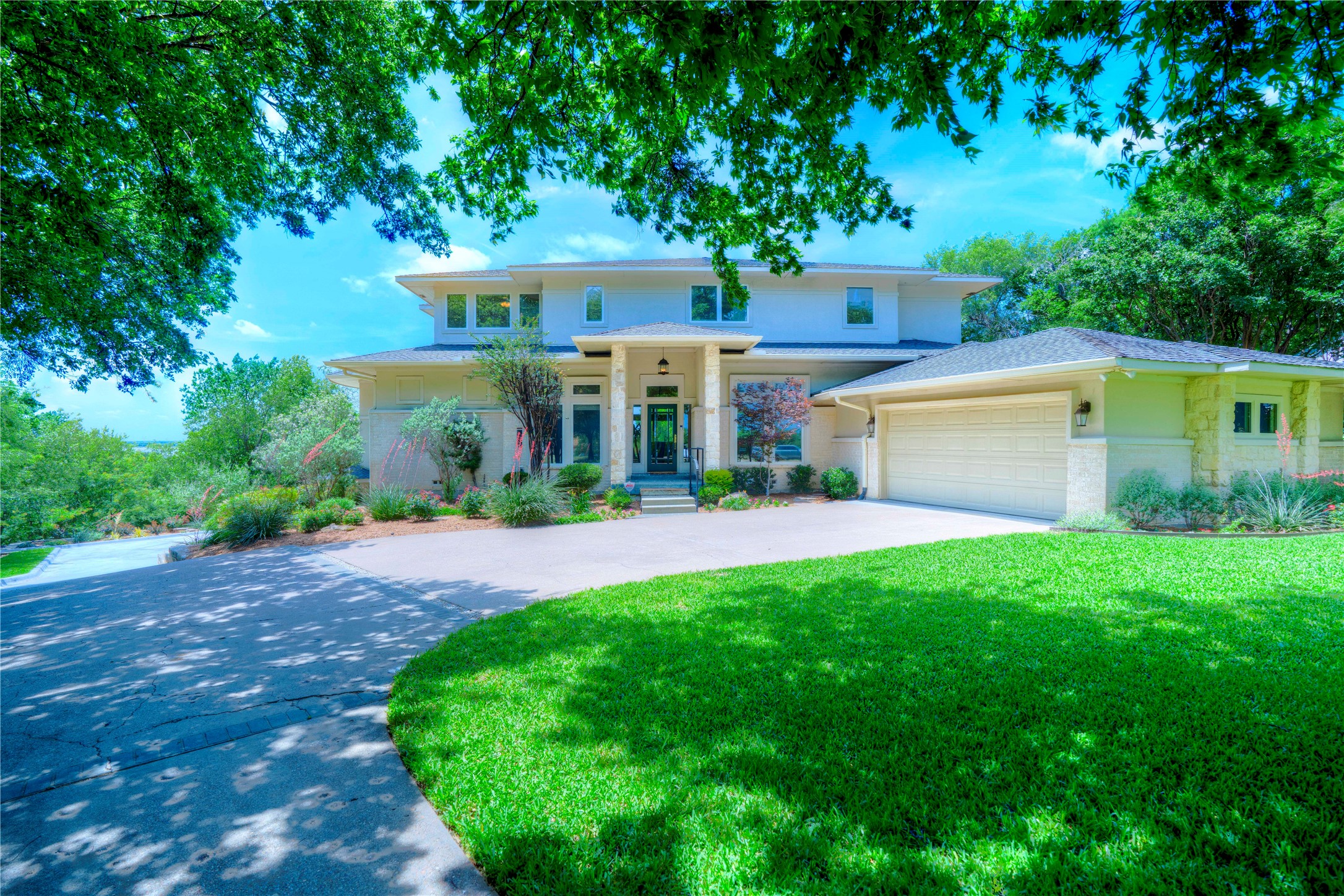 1132 Mallard Pointe Drive Grand Prairie TX 75104