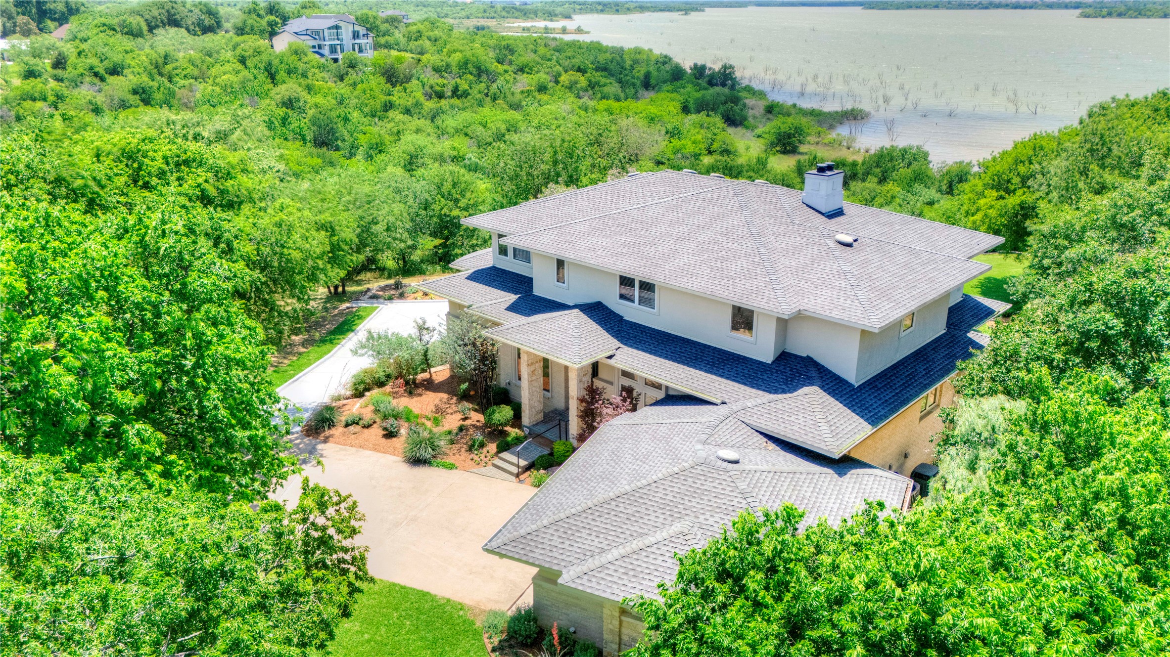 1132 Mallard Pointe Drive Grand Prairie TX 75104