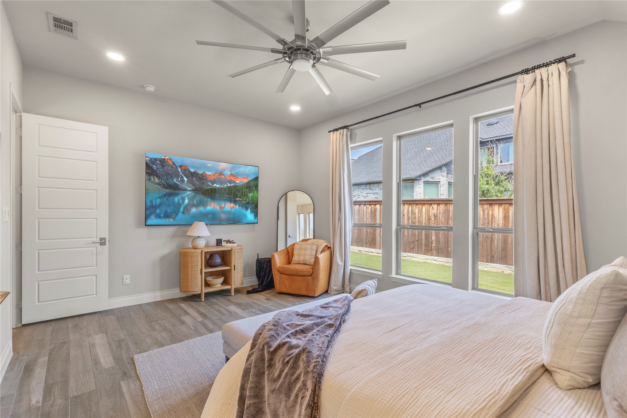921 Queens Lake Trail Mckinney TX 75071