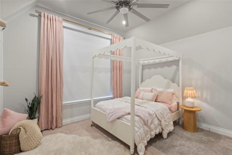 921 Queens Lake Trail Mckinney TX 75071