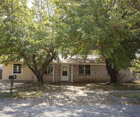 1116 Blewett Street Graham TX 76450
