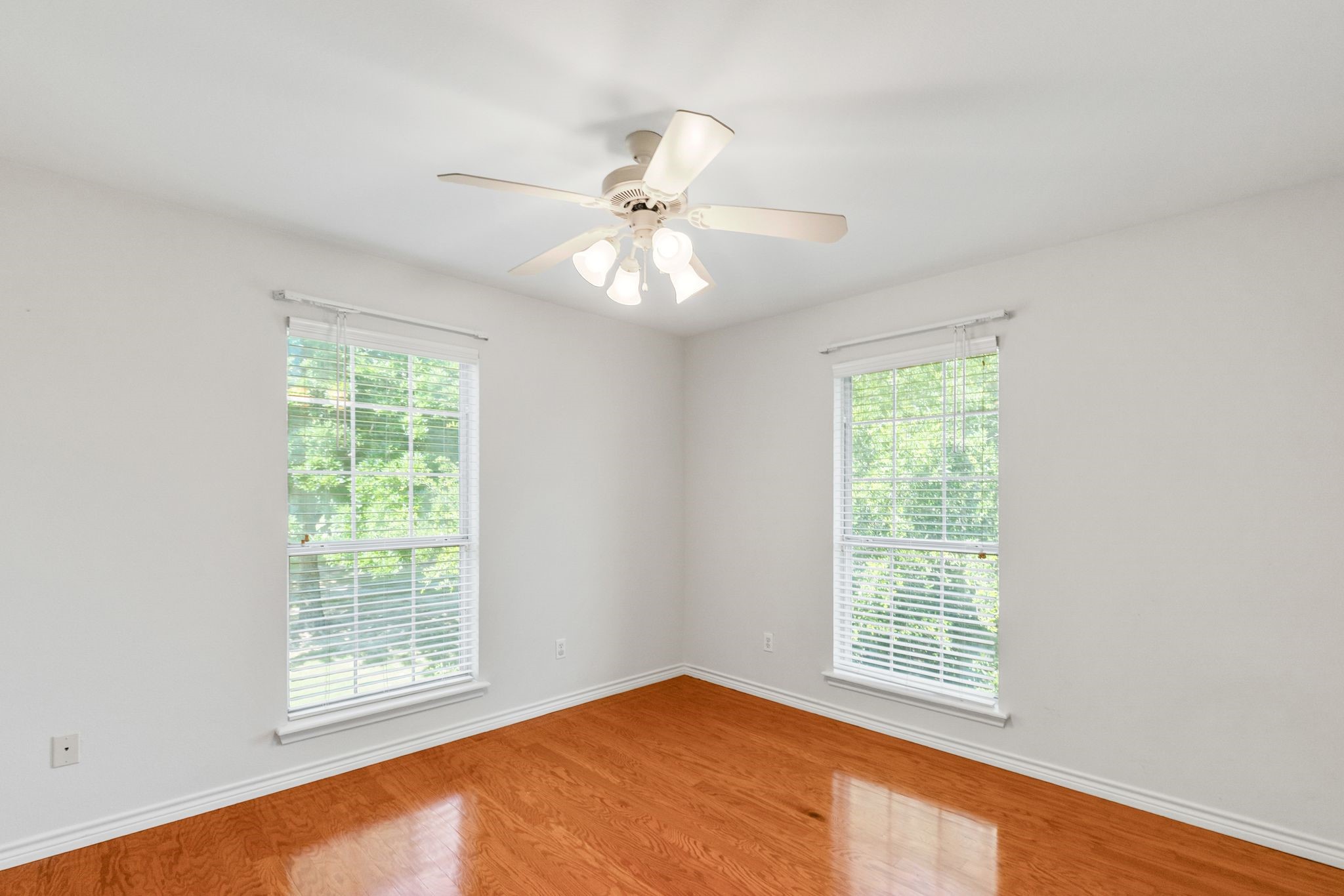 777 Rs County Road 3346 Emory TX 75440