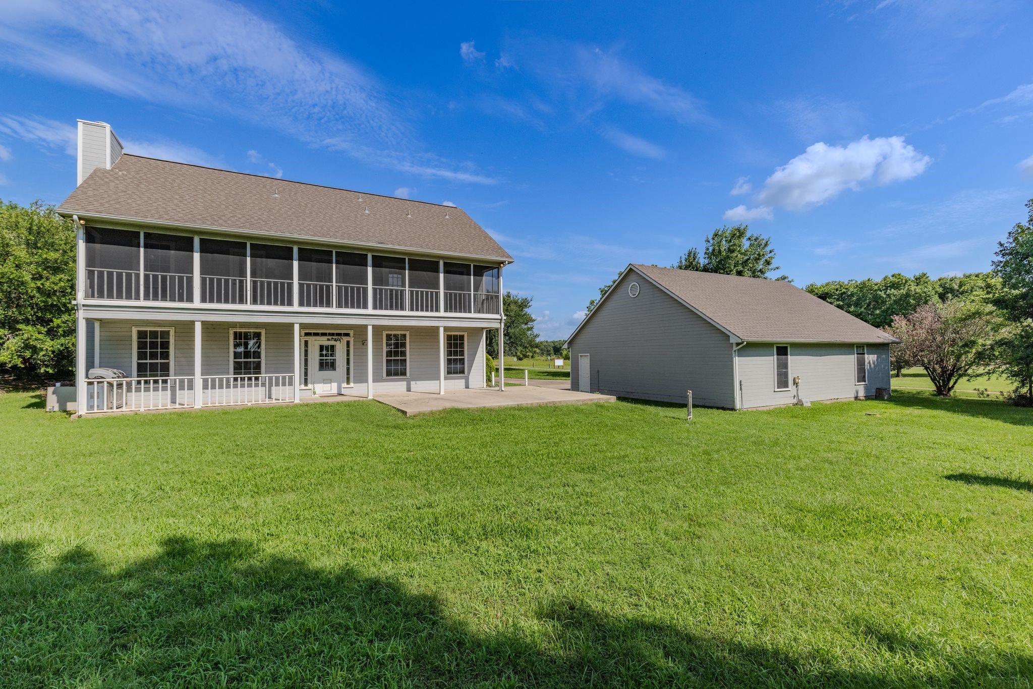 777 Rs County Road 3346 Emory TX 75440