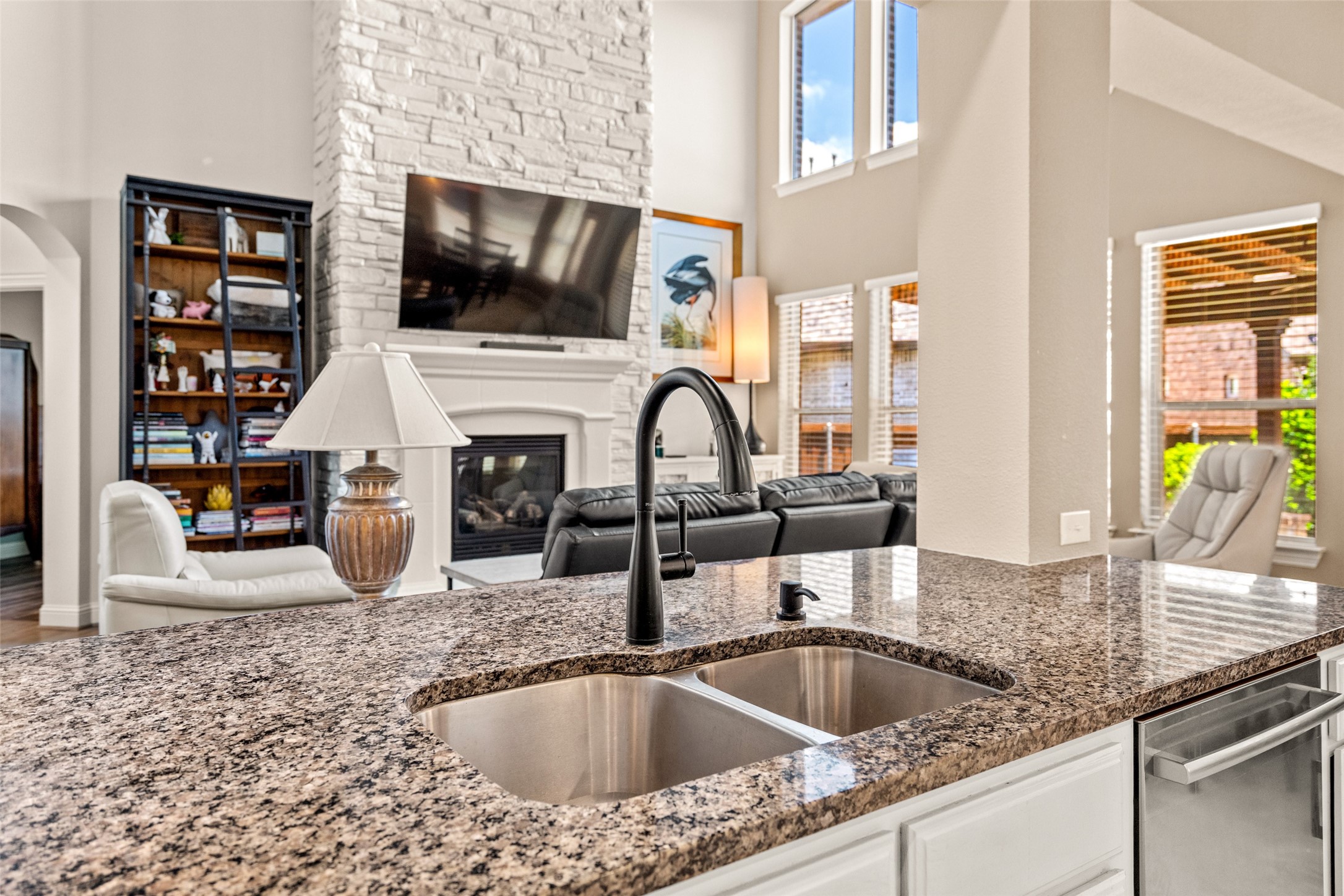 8255 Lindsay Gardens The Colony TX 75056