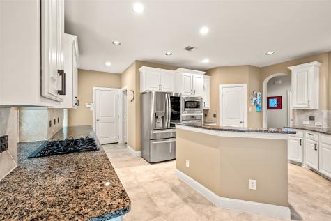 8255 Lindsay Gardens The Colony TX 75056