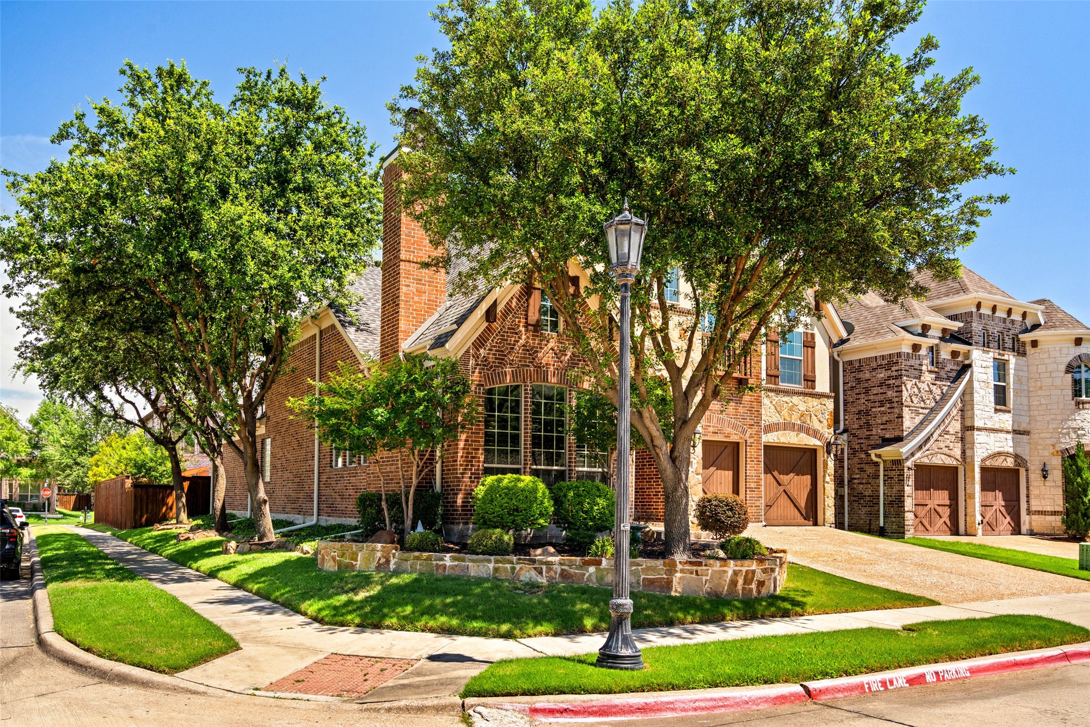 8255 Lindsay Gardens The Colony TX 75056