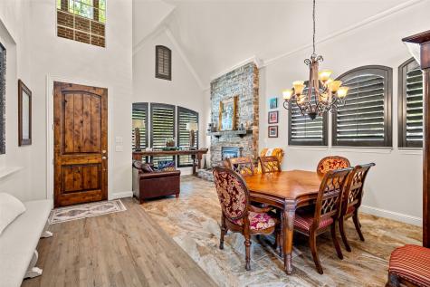 8255 Lindsay Gardens The Colony TX 75056
