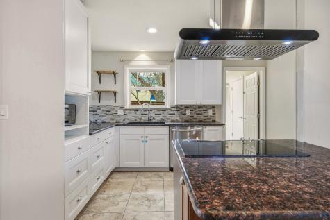 7115 Westover Drive Granbury TX 76049