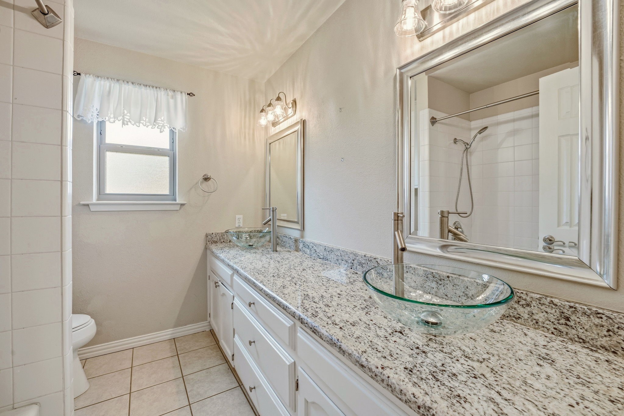 7115 Westover Drive Granbury TX 76049