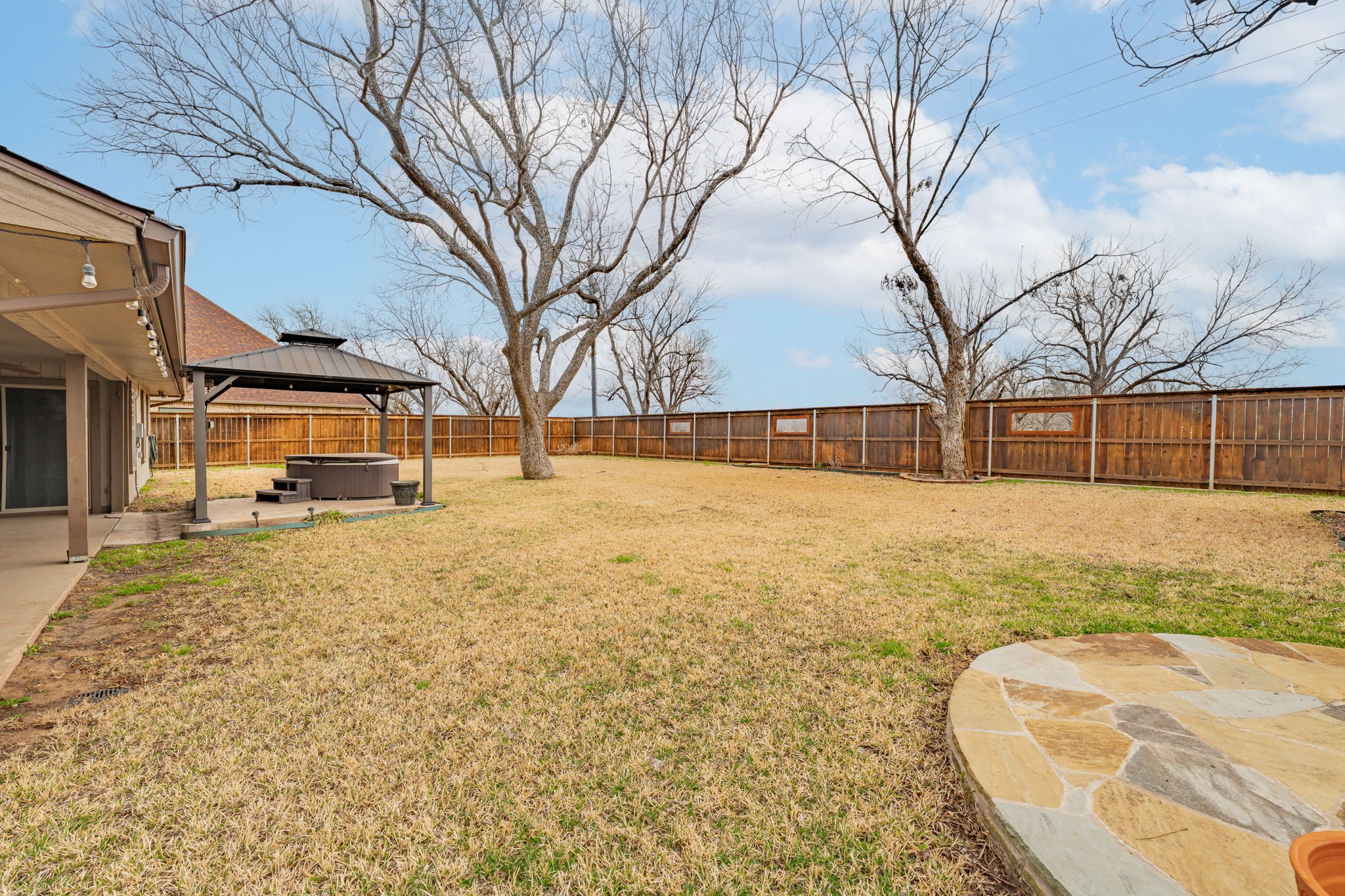 7115 Westover Drive Granbury TX 76049