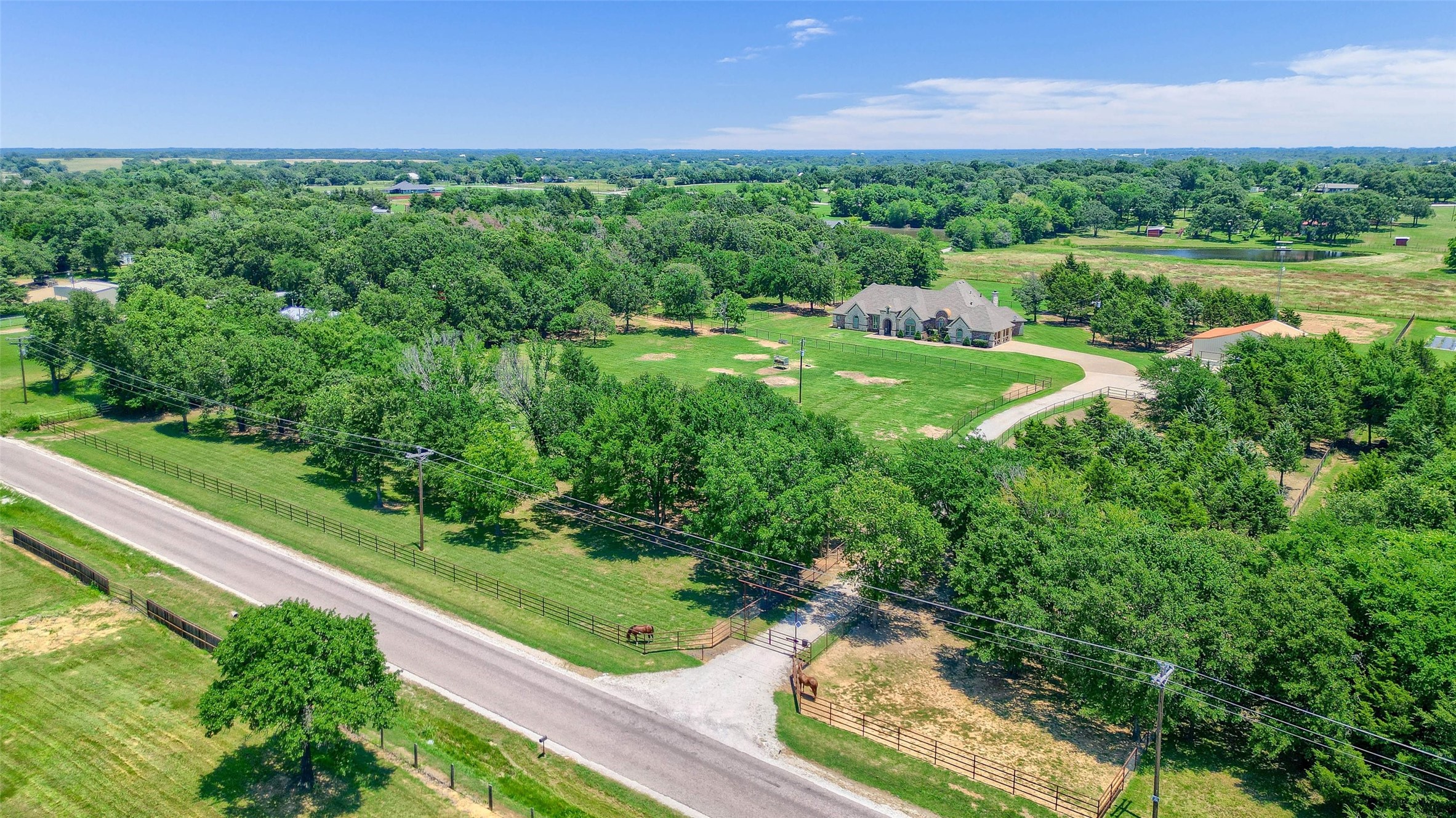 1570 County Road 107 Whitesboro TX 76273