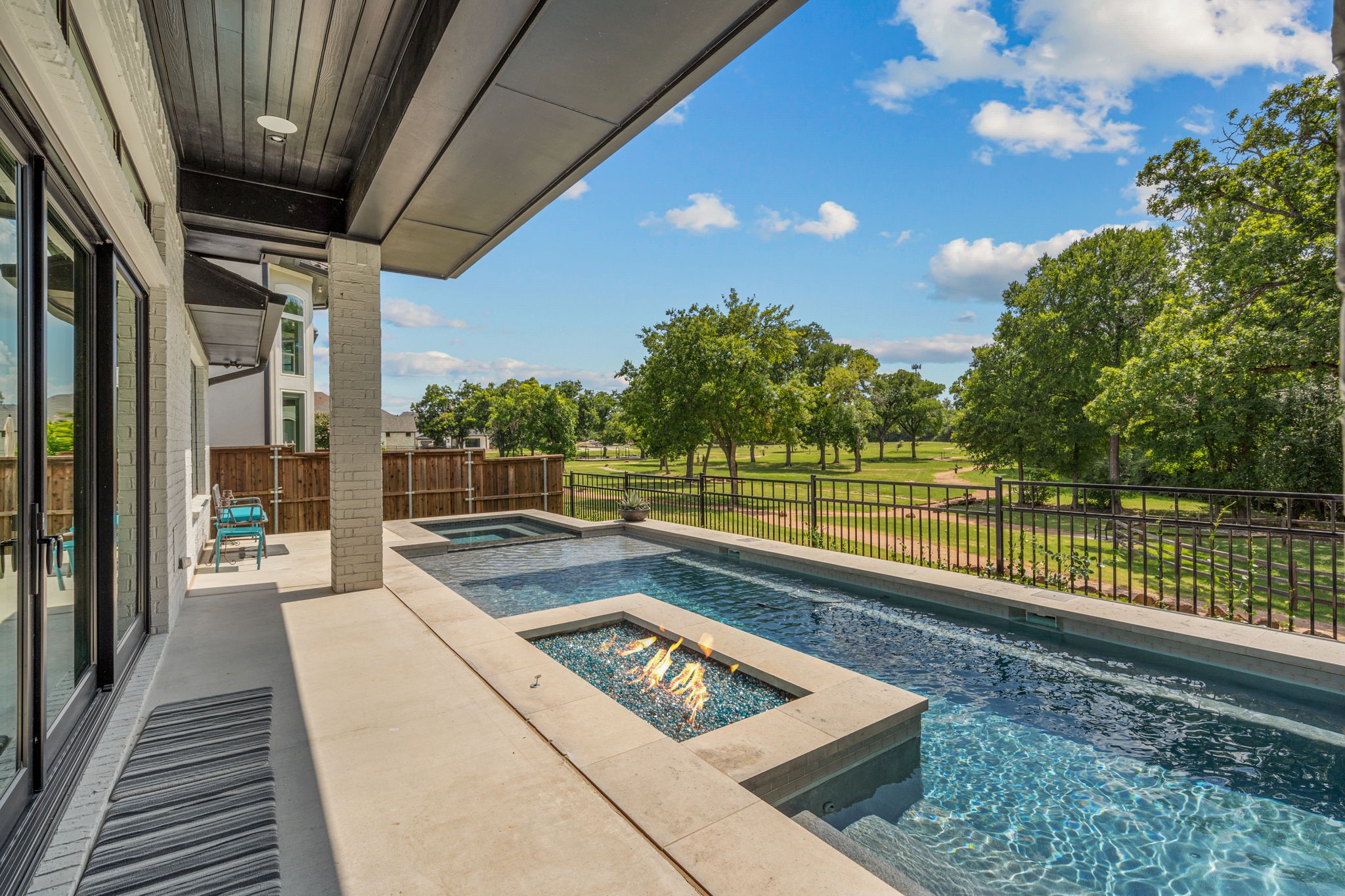 211 River Trail Court Westworth Village TX 76114