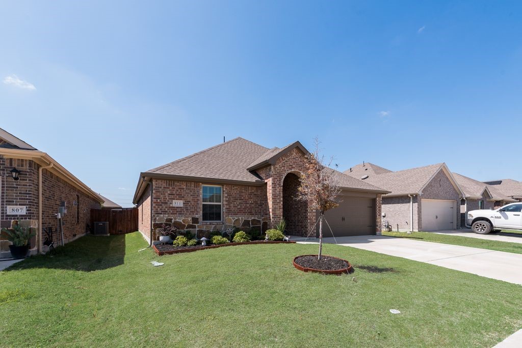 811 Dove Haven Way Lavon TX 75166