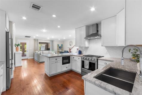 4182 Saranac Drive Dallas TX 75220