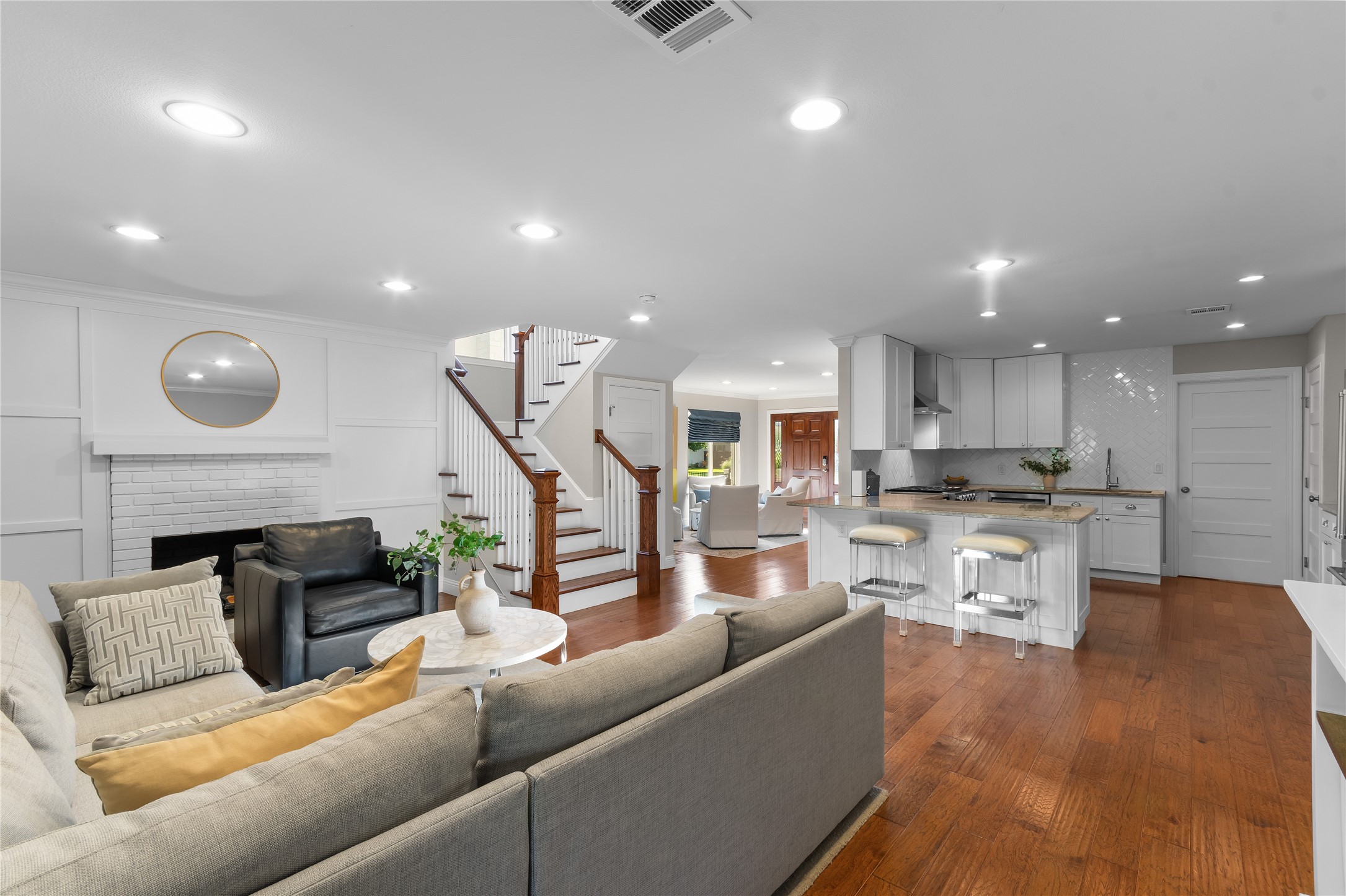 4182 Saranac Drive Dallas TX 75220