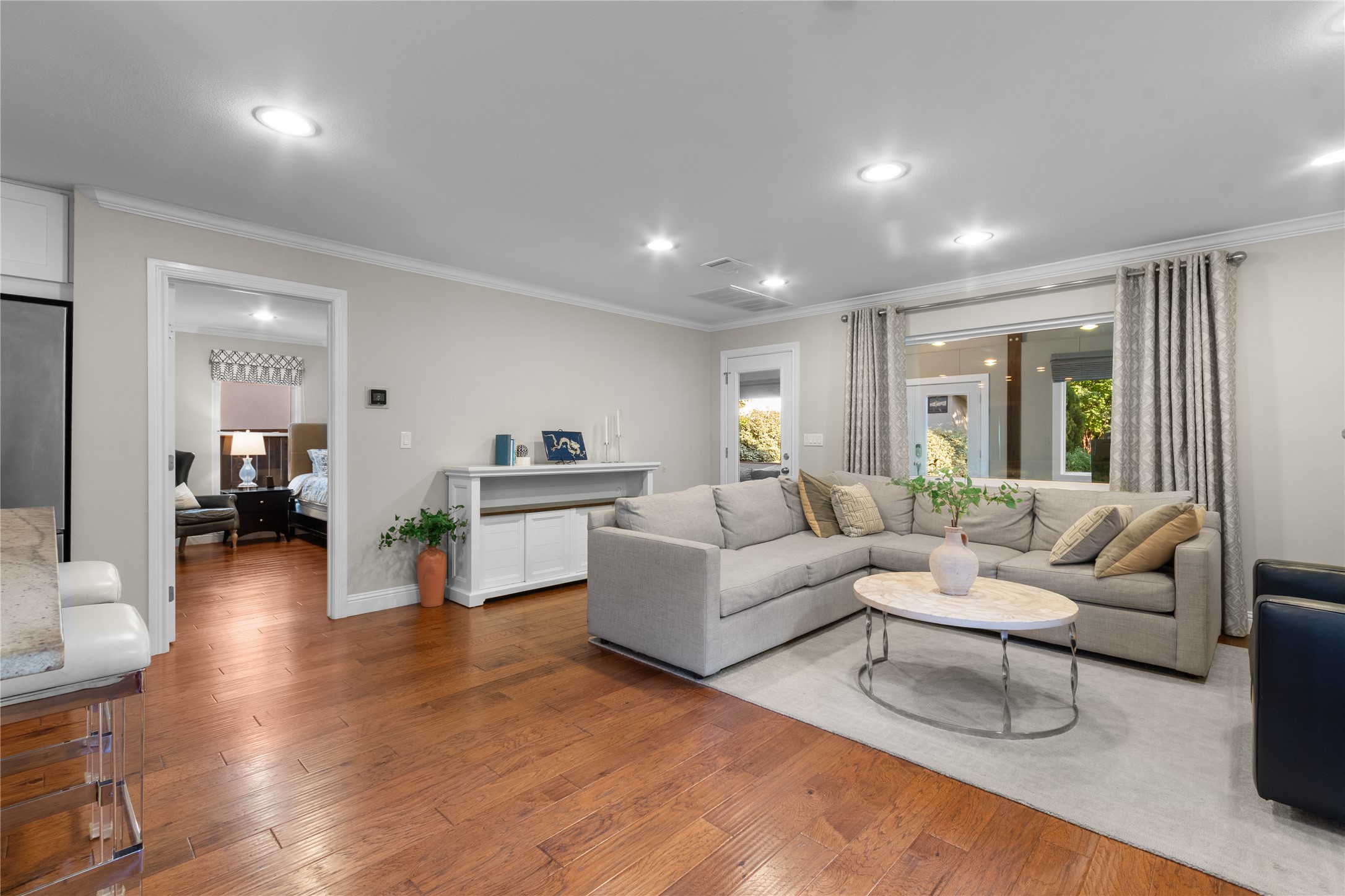 4182 Saranac Drive Dallas TX 75220