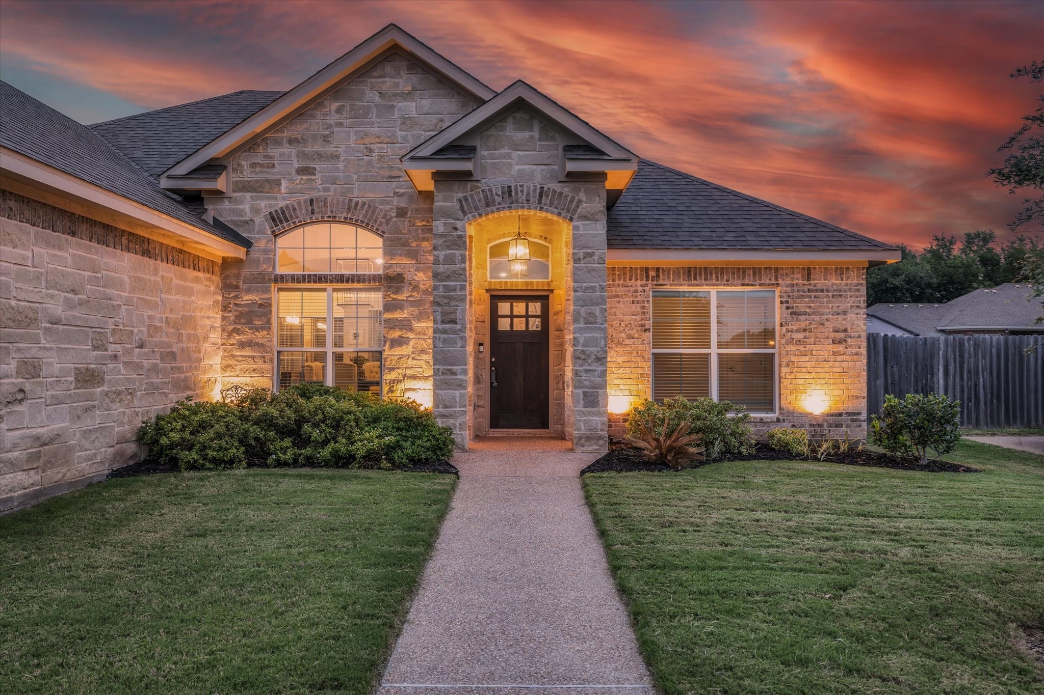841 Day Star Drive Hewitt TX 76643