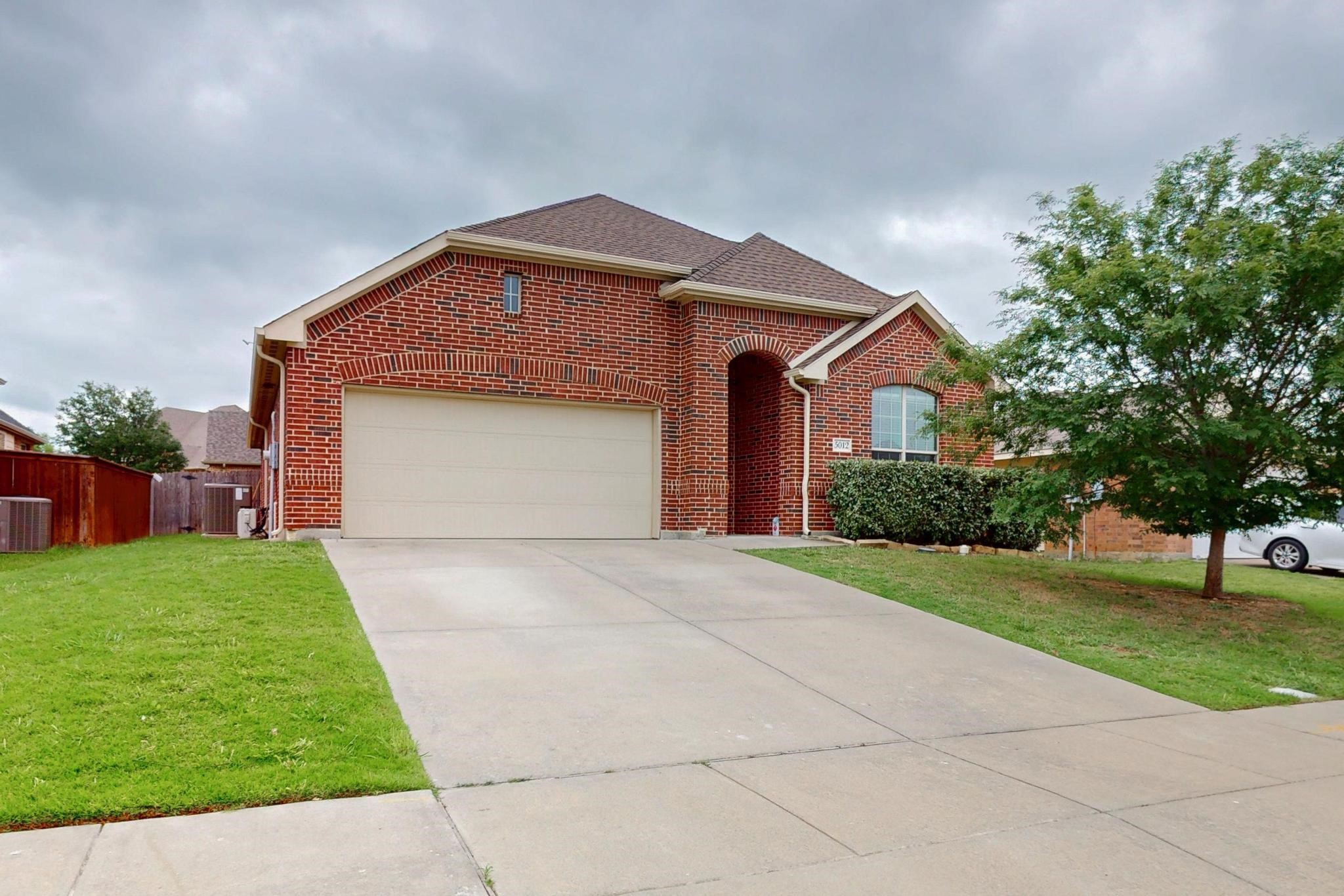 5012 Spruce Street Krum TX 76249