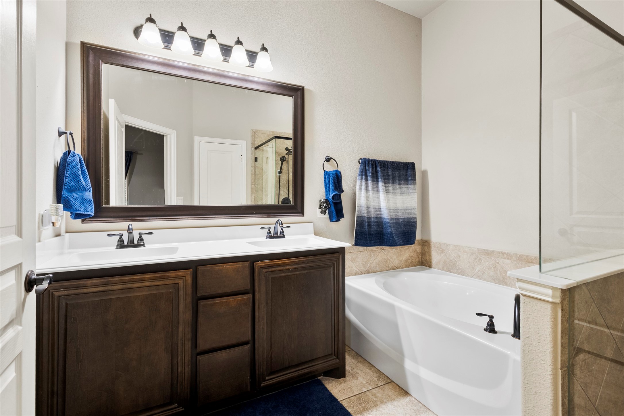 1109 Wheatland Terrace Waxahachie TX 75165