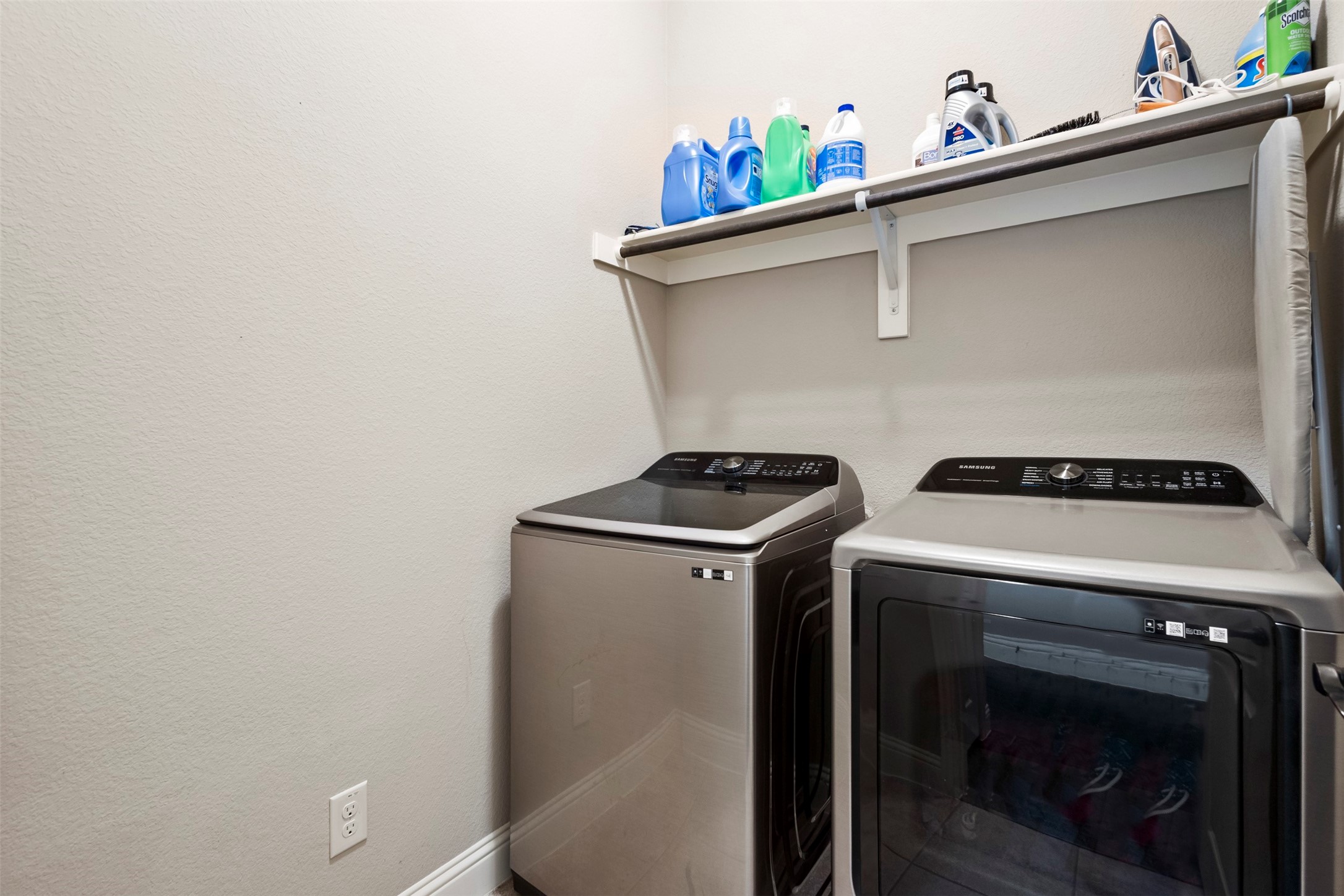 1109 Wheatland Terrace Waxahachie TX 75165