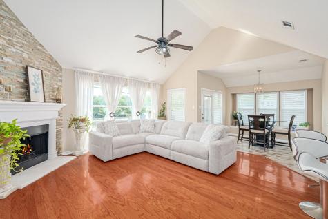 5201 Lake Bend Drive Mckinney TX 75071