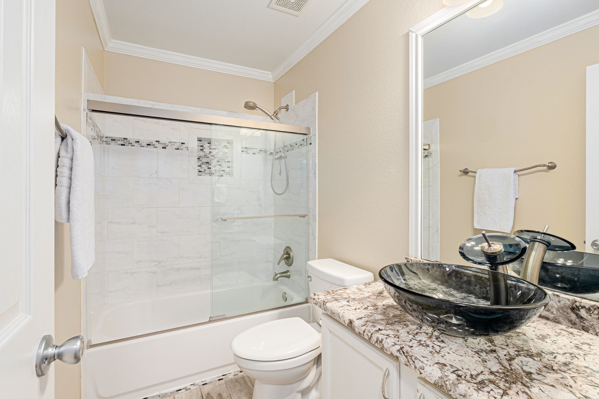 5201 Lake Bend Drive Mckinney TX 75071