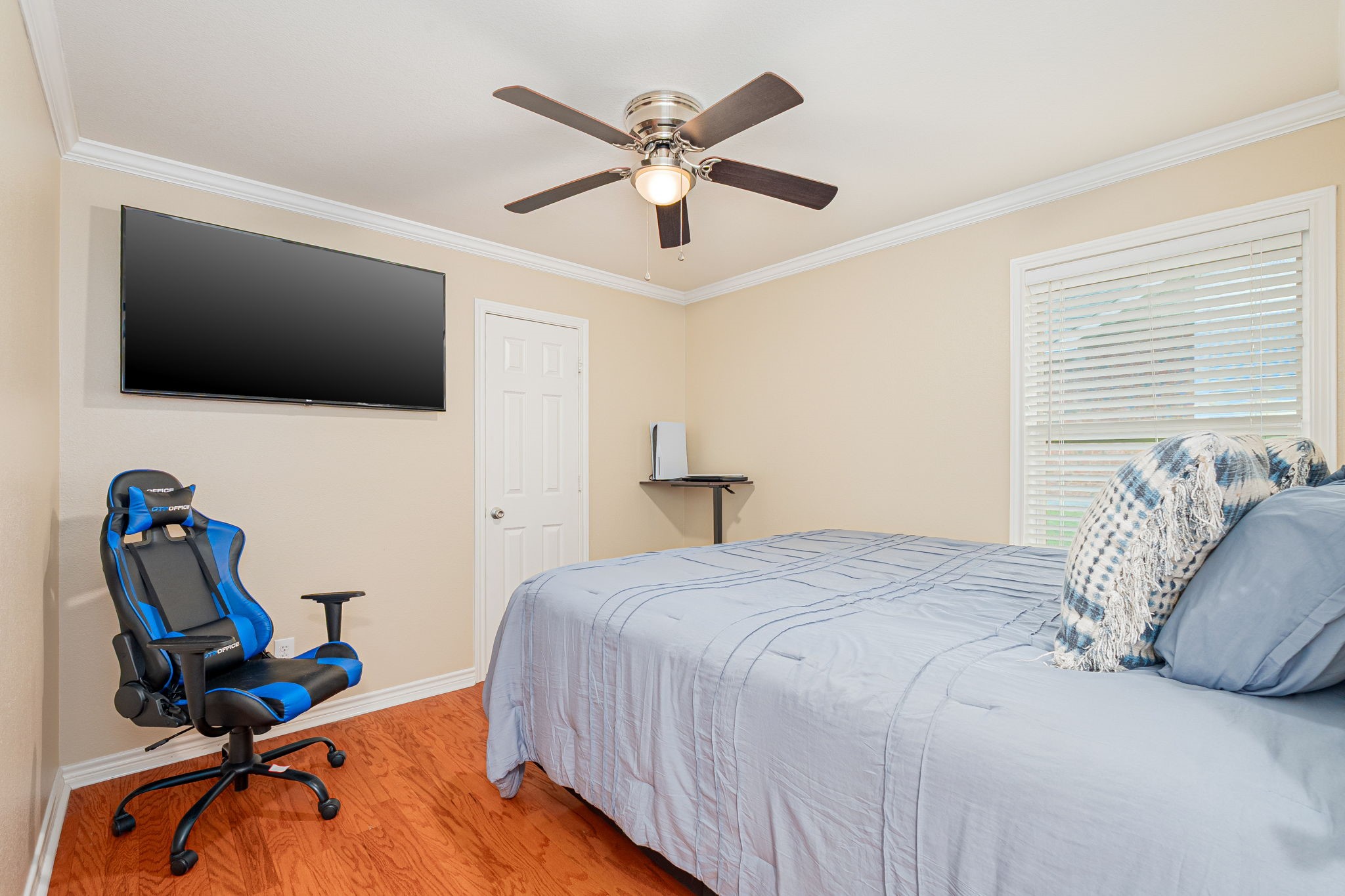 5201 Lake Bend Drive Mckinney TX 75071