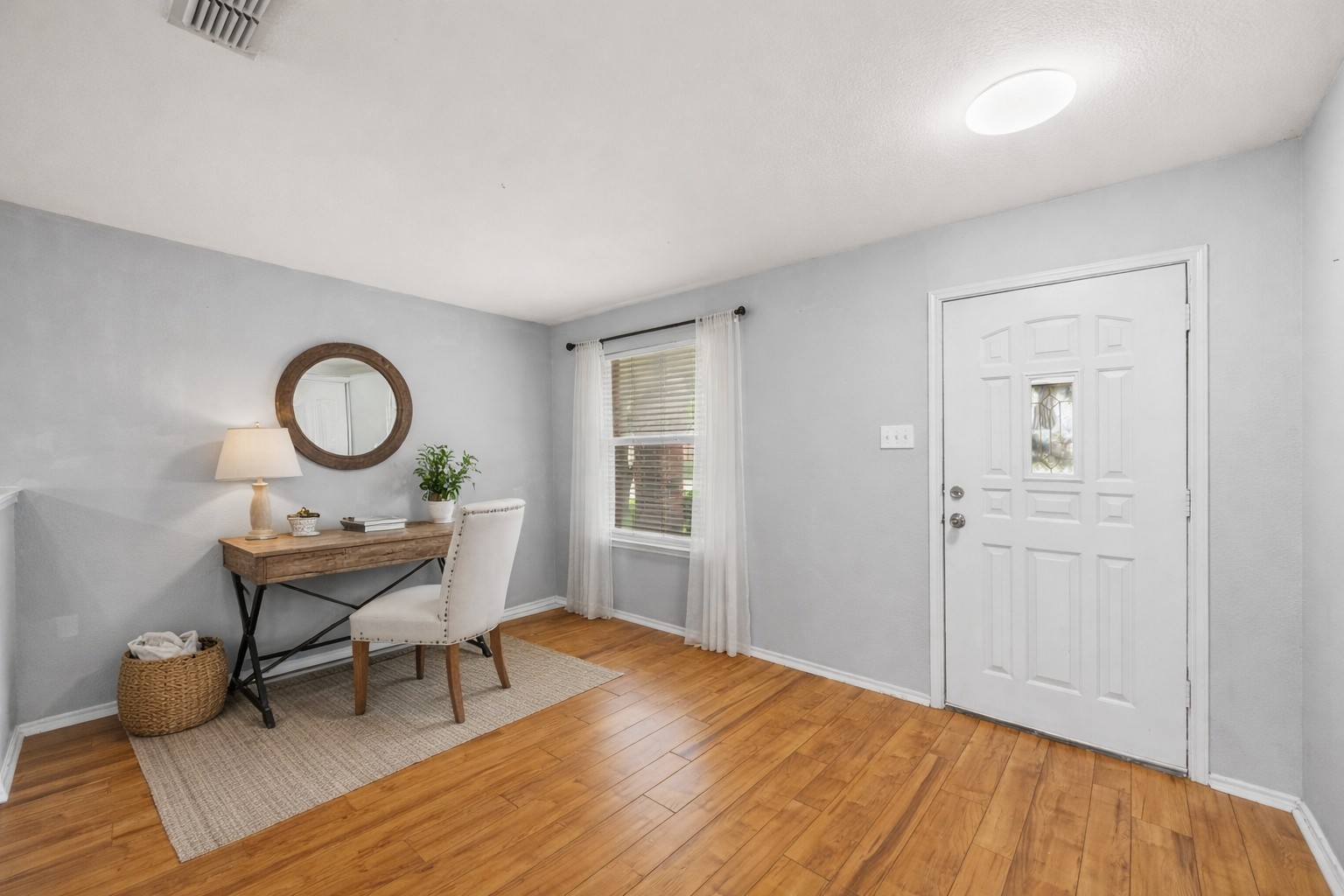 601 Amy Way Euless TX 76039