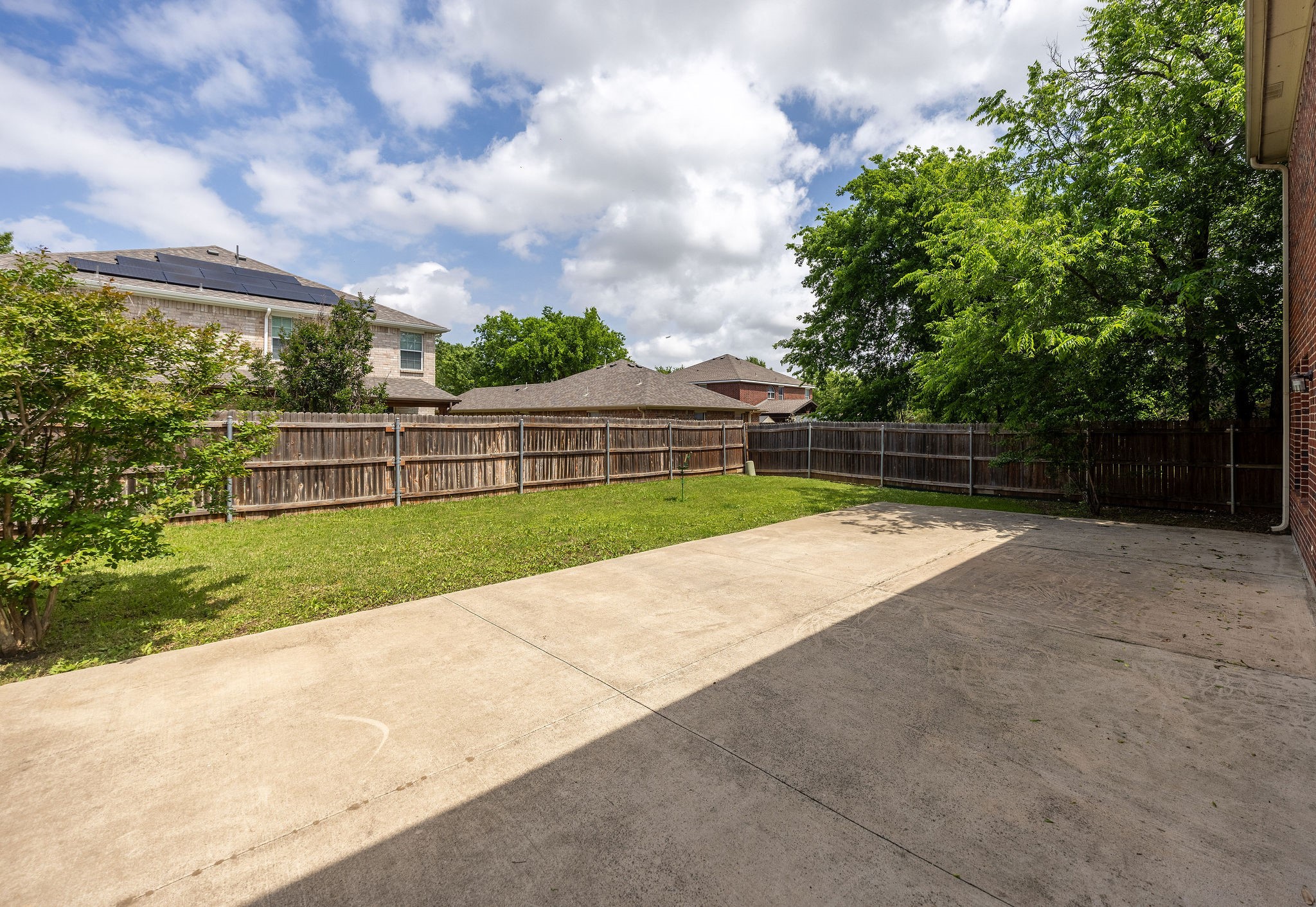601 Amy Way Euless TX 76039